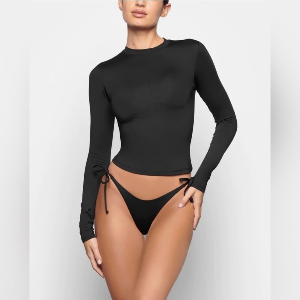 SKIMS SHIRT S/ONYX/NWT